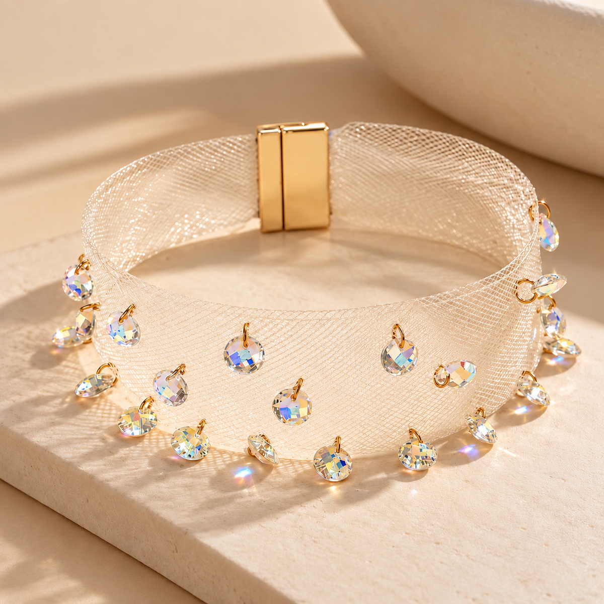 CRYSTAL MESH CHOKER